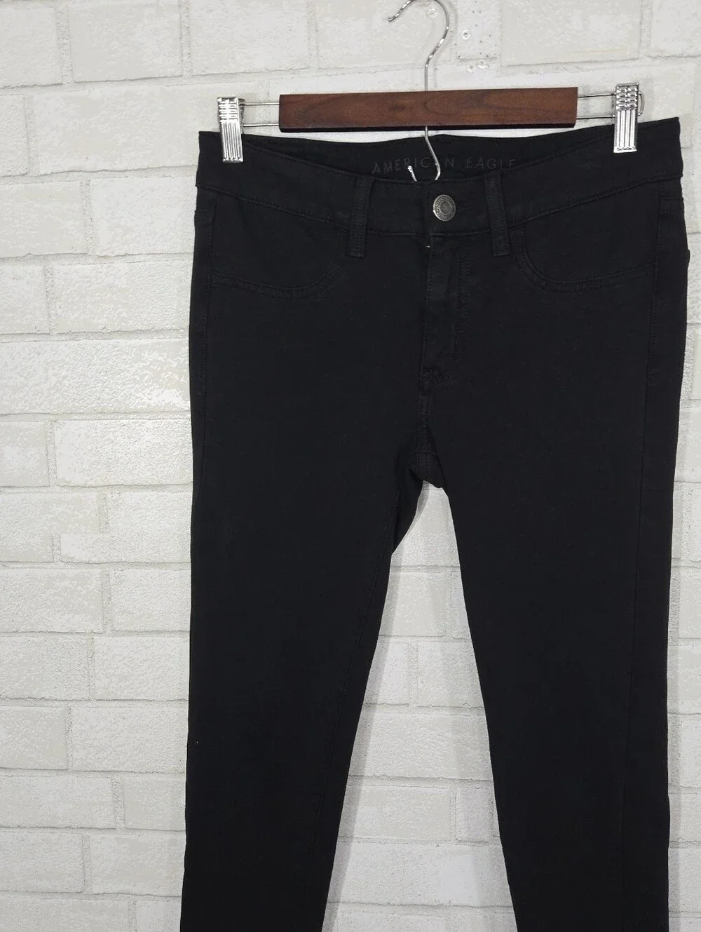 AEO black jeggings
